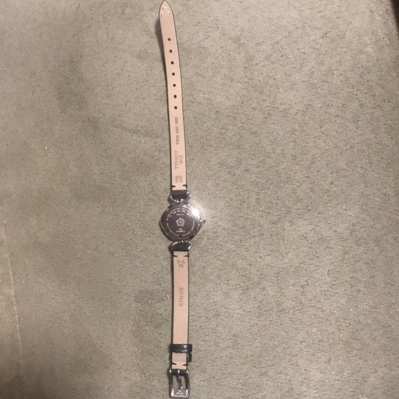 Tissot women’s watch - Picture 6 of 8